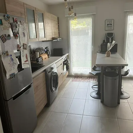 Apartamento Cozy With Garden, Massage